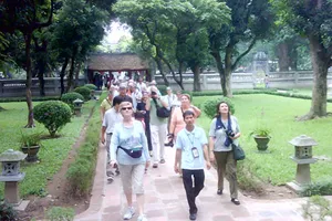 Về đâu du lịch Hà Nội 1.000 năm tuổi?