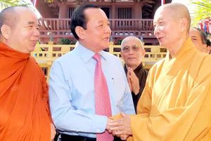 Tiếp tục đổi mới chính sách tôn giáo - Đồng hành với dân tộc và chủ nghĩa xã hội