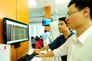 Cần “những chiếc cầu nhỏ” đi xuyên kinh tế tư bản nhà nước