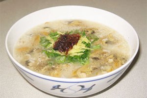 Combined with oyster, rice porridge turns into special