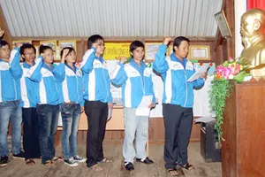 Những đảng viên trẻ là sinh viên