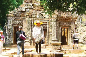 Đền thiêng Wat Phou
