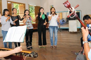 Voice of HCMC to host ‘Amateur Music Festival 2013’