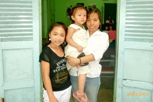 Cô sinh viên mê làm việc thiện