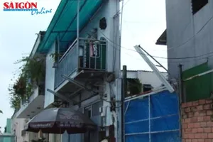 Nhà siêu mỏng dọc đường vành đai mới