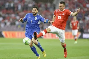 Bảng E, Thụy Sĩ - Ecuador: Khởi đầu thuận lợi