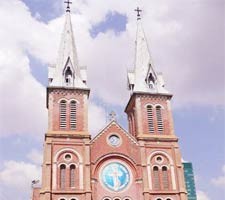 I’M ADDICTED TO HO CHI MINH CITY