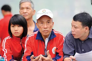 Những người “đưa đò” không nghỉ