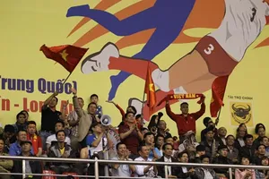 Đội chủ giải kiếm 3 điểm đầu tiên?