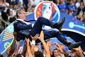 Chiến công thuộc về Fernando Santos