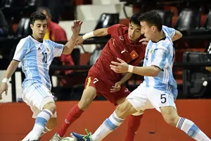 Argentina và Nga tranh vàng