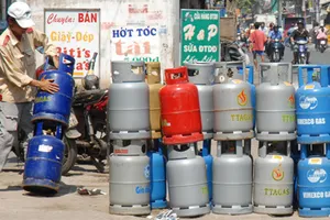 Gas tăng giá 28.000 đồng/bình 12kg