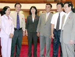 Các đoàn đại biểu đề cử, ứng cử nhân sự vào BCHTƯ khóa X