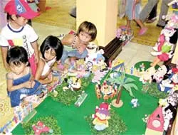 Quà tặng búp bê – tăng thêm niềm vui