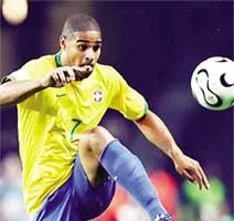 Có bao nhiêu Nhạc Bất Quần ở Đức?