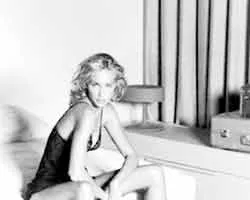 Shevchenko, bên chàng luôn có thiếp !