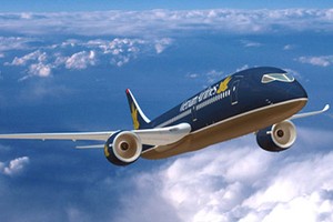 Fly from Ha Noi to HCMC with VND 880,000 only