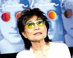 Vợ góa John Lennon không cho chiếu phim về chồng