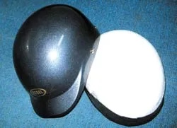 Tiêu hủy nón bảo hiểm kém chất lượng