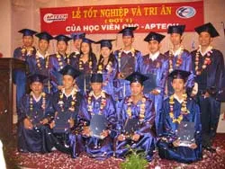 Hợp tác để cùng phát triển