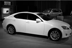 Lại Toyota và Mazda thu hồi xe