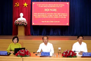 Lãnh đạo phường Vũng Tàu chủ trì hội nghị. Ảnh: QUANG VŨ