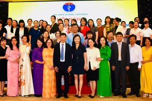 Hội nghị có sự tham gia của hơn 300 đại biểu