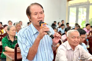 Tổ Đại biểu HĐND TPHCM số 31 tiếp xúc cử tri xã Phú Giáo