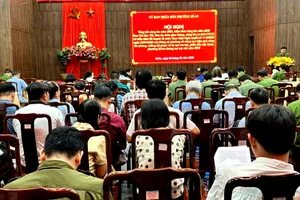 Đông đảo cán bộ, chiến sĩ và các đơn vị tham dự hội nghị