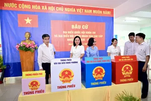 Khẩn trương phát thẻ cử tri, tránh tình trạng đi bầu cử thay