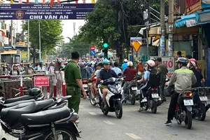 Cháy quán cơm chay, hai mẹ con tử vong 