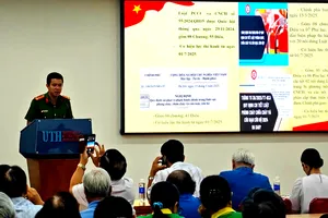 Hơn 300 người dân tập huấn kỹ năng truyền tin báo cháy