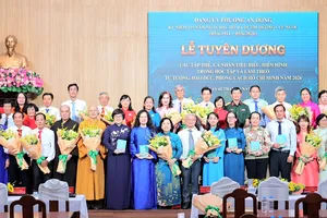 Phường An Đông tuyên dương 93 tập thể, cá nhân trong học tập và làm theo tư tưởng, đạo đức, phong cách Hồ Chí Minh năm 2026