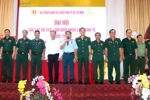 Ban chủ nhiệmm CLB nhiệm kỳ 2026-2031 ra mắt đại hội. Ảnh: THÀNH HUY