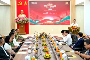 Họp báo chia sẻ thông tin về chương trình “Cùng Việt Nam tiến bước” năm 2026. Ảnh: BÁO NHÂN DÂN
