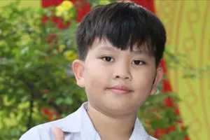Bé trai rời nhà bằng xe đạp rồi mất liên lạc hơn 10 ngày