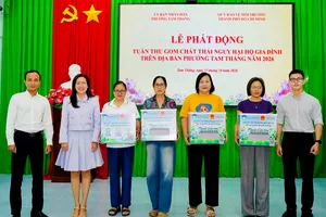 Phường Tam Thắng tiếp nhận 20 mô hình “Nhà của pin”
