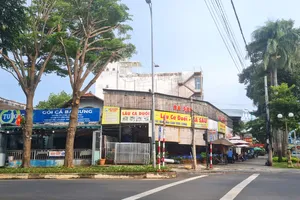 Mặt bằng nhà số 6 Trần Hưng Đạo, phường Vũng Tàu hiện đang được cho thuê bán lẩu cá đuối 