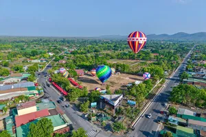 Hấp dẫn Ngày hội kinh khí cầu ở Đắk Lắk