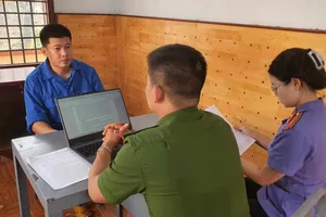 Bắt nguyên Phó Chủ tịch UBND xã lừa đảo nhiều người để chiếm đoạt tiền