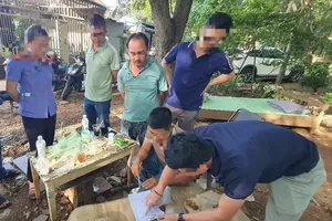 Phát hiện tụ điểm mua bán ma túy trong khu nghĩa trang ở Đắk Lắk