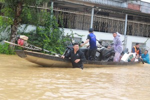 Flooding causes 68 dead and missing, economic damage topping VND8.98 trillion 