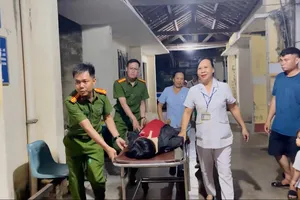 Đắk Lắk: Kịp thời đưa sản phụ chuyển dạ giữa rừng đến bệnh viện
