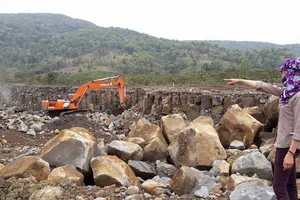 Mỏ đá của Công ty Quang Đức chưa nghiêm túc thực hiện các biện pháp bảo vệ môi trường