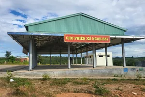 Tìm giải pháp nâng cao hiệu quả chợ phiên Kon Tum