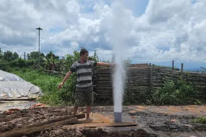 Vụ giếng nước Gia Lai bỗng dưng phun trào sau động đất: Kiến nghị lấy mẫu nước, khí để kiểm tra