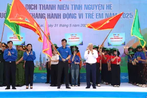 Ra quân Chiến dịch Thanh niên tình nguyện hè 2025 và hưởng ứng Tháng hành động vì trẻ em 