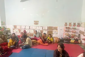 Hỗ trợ người dân thoát khỏi vùng nguy hiểm ngay trong đêm