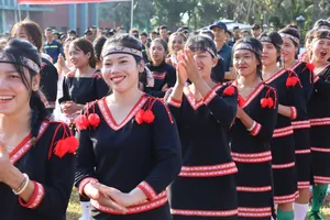 Gia Lai: 120 vận động viên tham gia giải bóng đá nữ các dân tộc thiểu số 