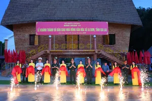 Gia Lai: Khánh thành nhà rông văn hóa xã Ia Dom